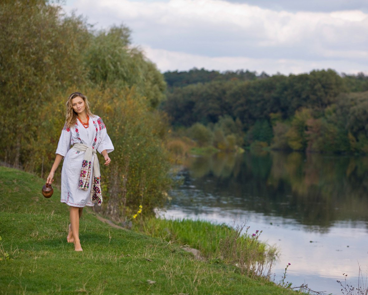 Nude girl Slavic women in Nagoya