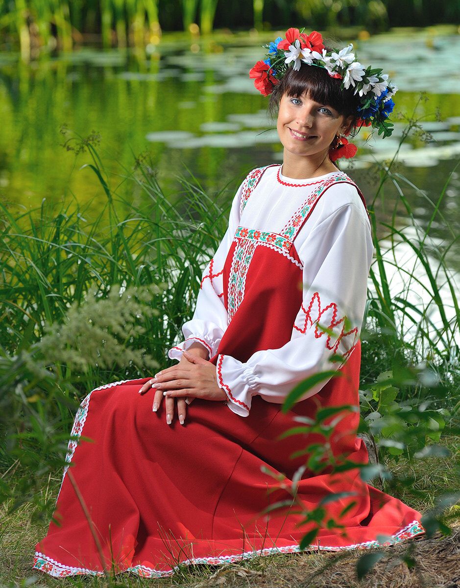 Beautiful girl Girls in Slavic costumes in Nagoya